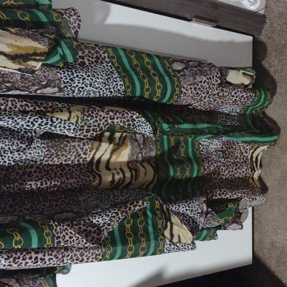 High to low top - Picture 2 of 4